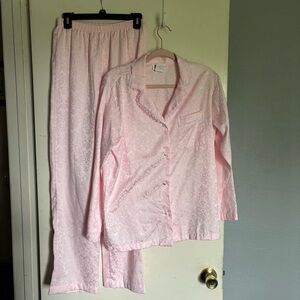 Character S women Pajama/lounge set L/S pearl button top elastic waist pants L29